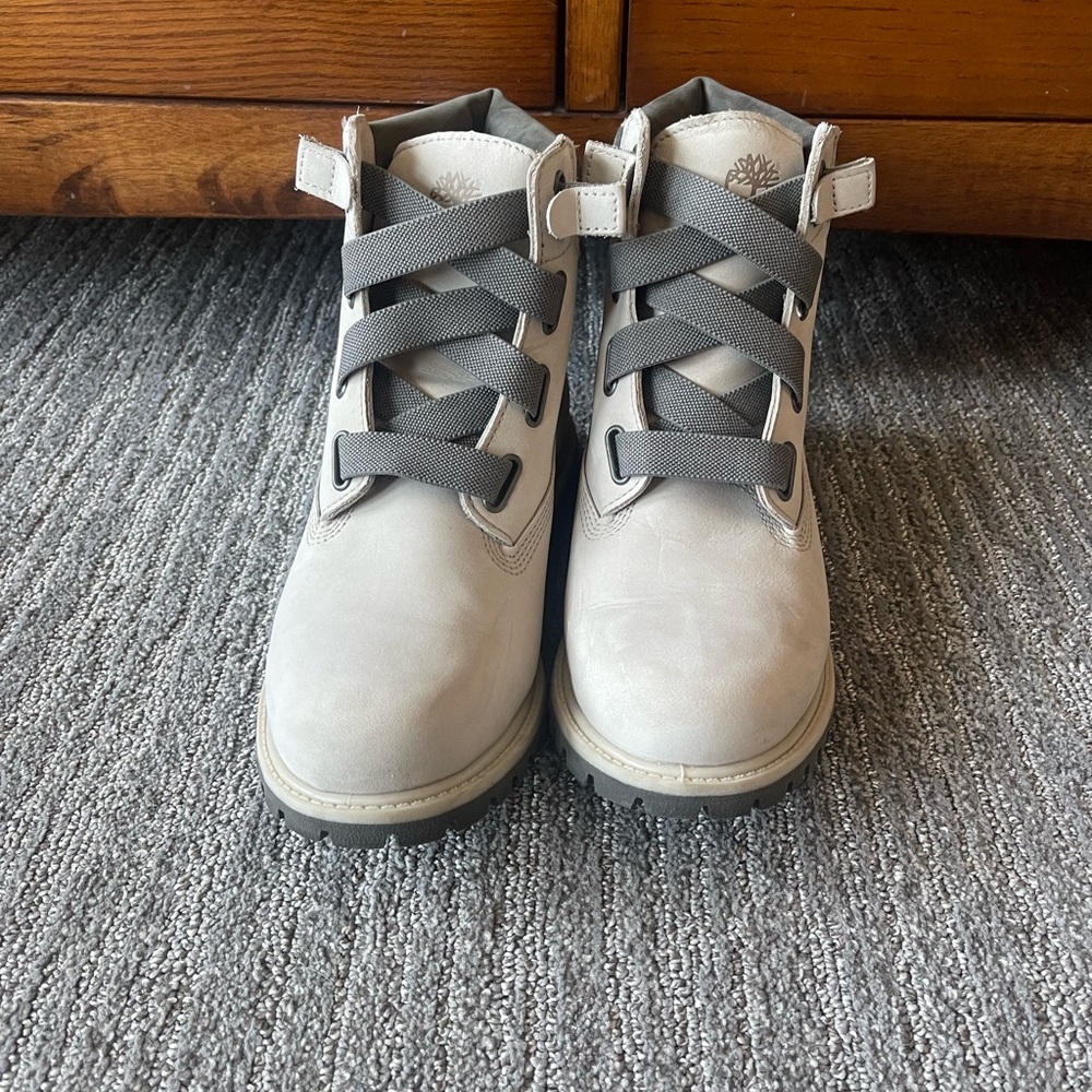 Timb boots